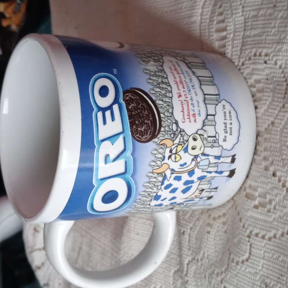 Oreo cookie coffee cup